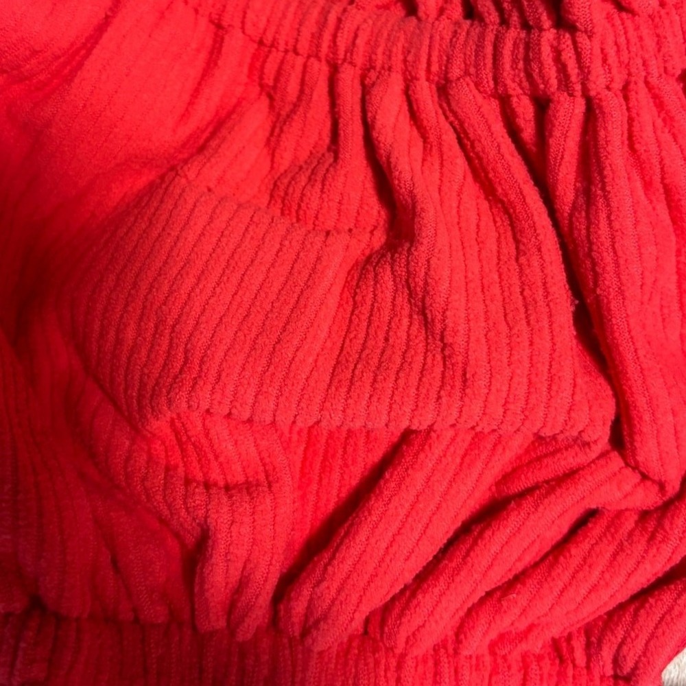 NWT Toast Signature Ruffle Bandeau Top, Open Front, Fire Coral Red, Ribbed, Sz M - Picture 3 of 5